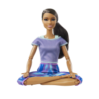 Mattel Barbie Made to Move Puppe (Afro-Style) im lila Yoga Outfit