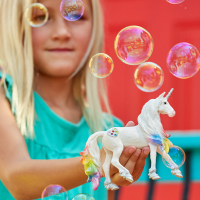 Schleich bayala Regenbogeneinhorn Hengst