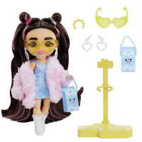 Mattel - Barbie Extra Mini Puppe Cow Print Furry Jacket