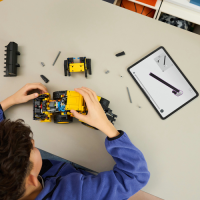 LEGO® Technic - Volvo L120 Electric Radlader