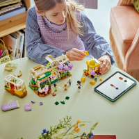 LEGO&reg; Friends - Pflanzencaf&eacute; und Blumenkiosk