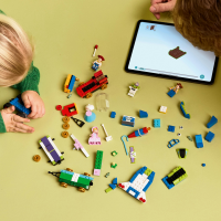 LEGO Disney Pixar -Toy Story Celebration Train &amp; Rc Car