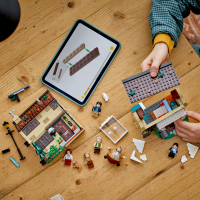 LEGO Harry Potter Tm -Privet Drive: Aunt MargeS Visit