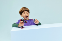 LEGO® Marvel Super Heroes™ - Miles Morales Mech vs. Spider-Man 2099