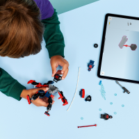 LEGO® Marvel Super Heroes™ - Miles Morales Mech vs. Spider-Man 2099