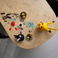 LEGO Pokémon - Pikachu und Pokéball