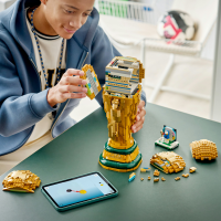 LEGO® Editions Football -  Offizieller Pokal der FIFA Fußball-Weltmeisterschaft