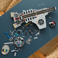 LEGO® Marvel - S.H.I.E.L.D.-Helicarrier