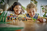 LEGO® Jurassic World™ - Transporter für den Jungen T.Rex