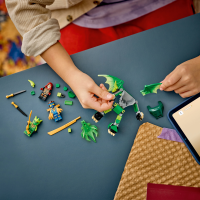 LEGO® NINJAGO - Lloyds Drachen-Mech Battle Set