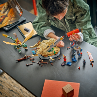LEGO® NINJAGO - Showdown auf der Drachenklinge