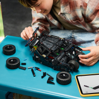 LEGO® Technic - Batmobile™ Tumbler