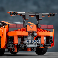 LEGO&reg; Technic&trade; - Chevrolet Corvette ZR1